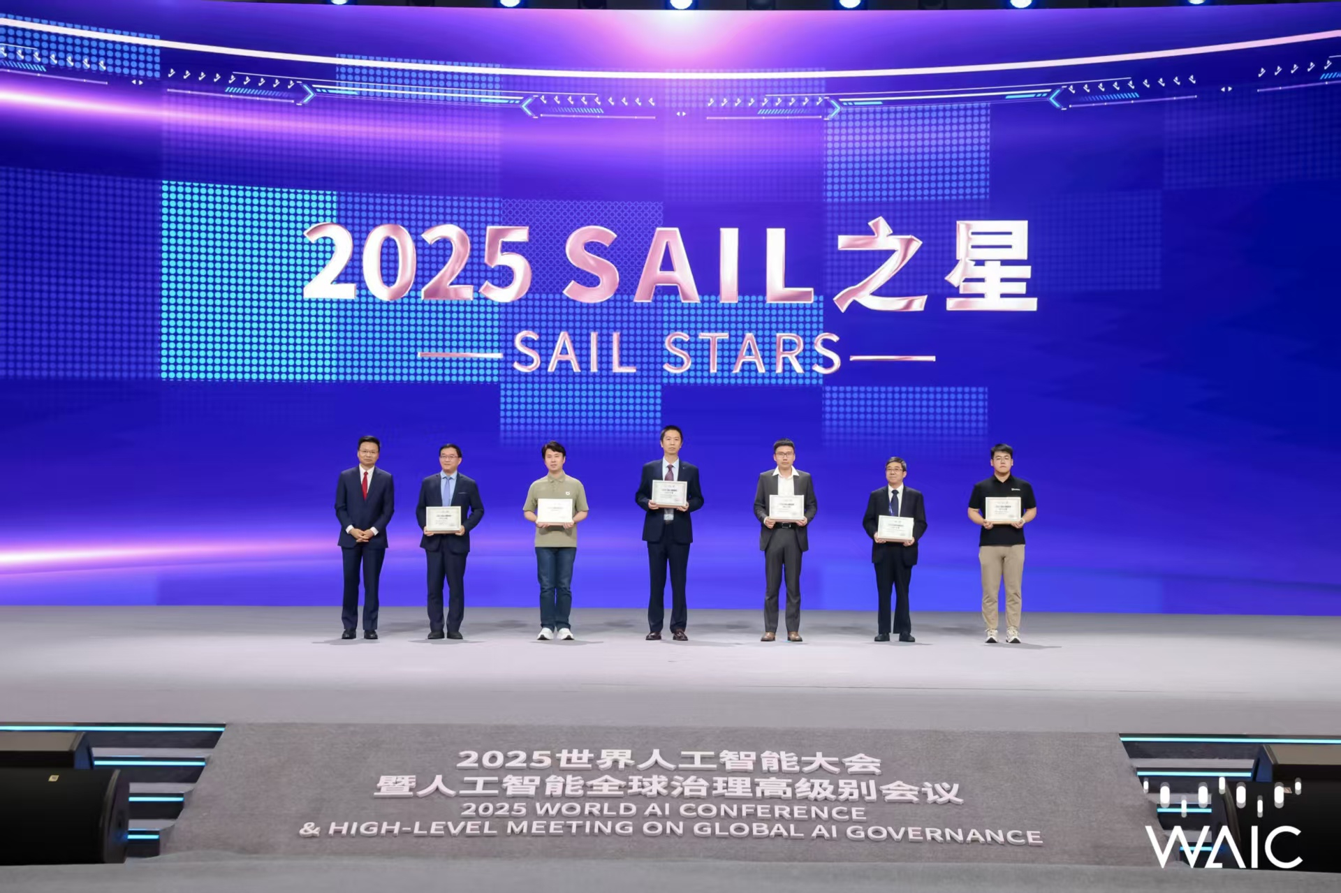 mile米乐官网-专访美的：好的暖通产品，不该让用户在舒适和成本之间做选择题